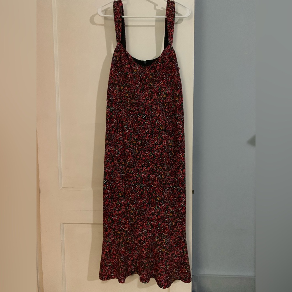 Hutch Anthropologie brand sleeveless dress 1XL black with small floral design